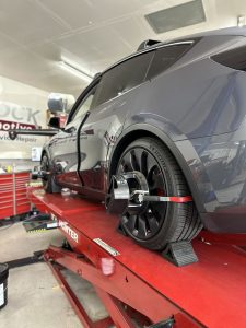 wheel alignment for BMW in Coquitlam