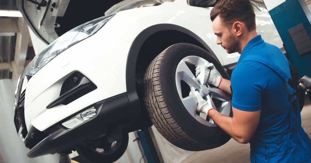Seasonal Car Maintenance Checklist in Spring & Summer